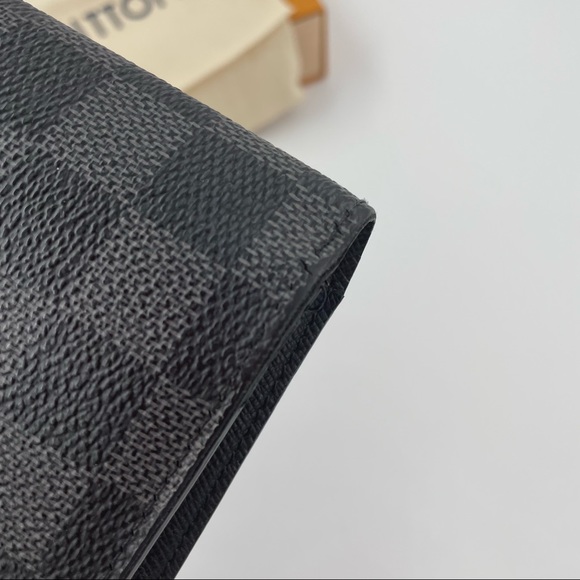 LOUIS VUITTON Damier Graphite Portefeuille Brazza Long Wallet - Picture 6 of 9